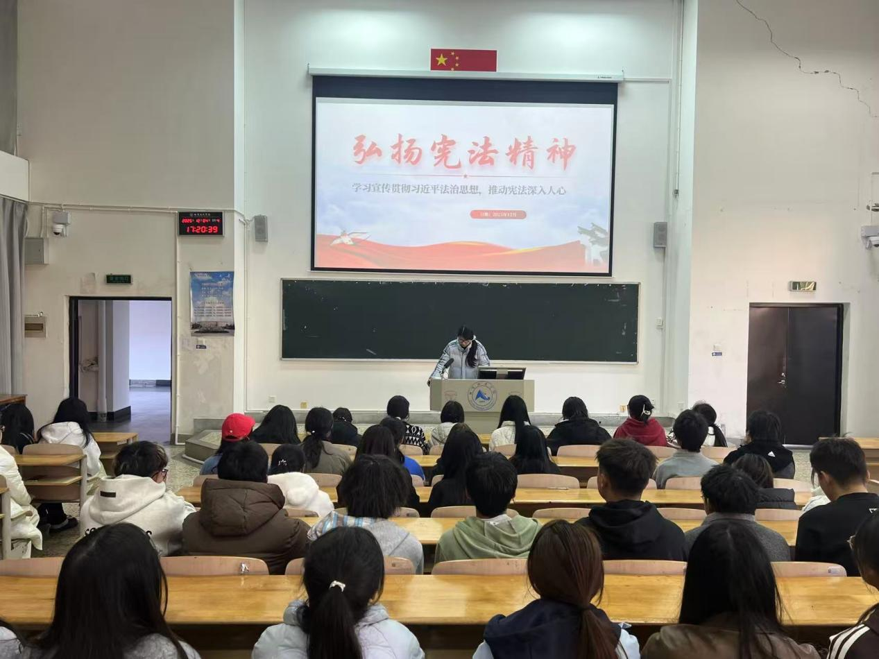 图1:活动现场.png 图1:活动现场.png