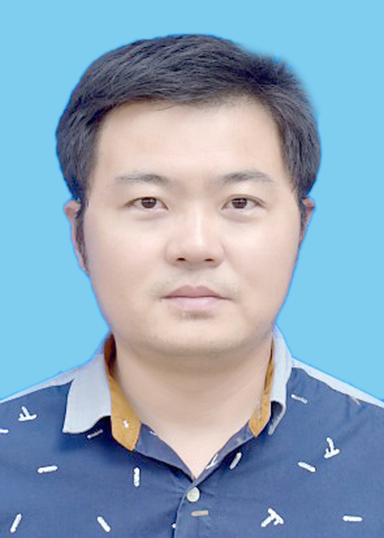 王坤.JPG